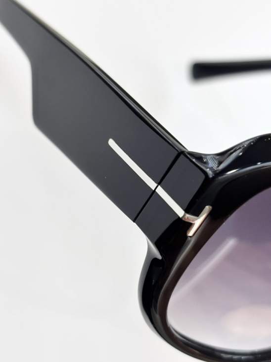 Picture of Tom Ford Sunglasses _SKUfw76704161fw